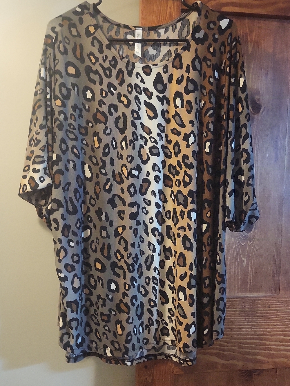 Leopard Print Dolman Tunic Top in Brown and Black